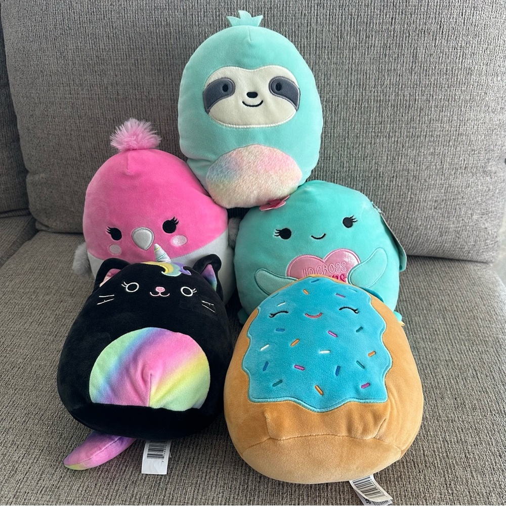 Squishmallows Colorful Plush Toy Set - Picture 4 of 7